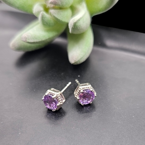 Ameythst Earrings - Picture 3 of 7